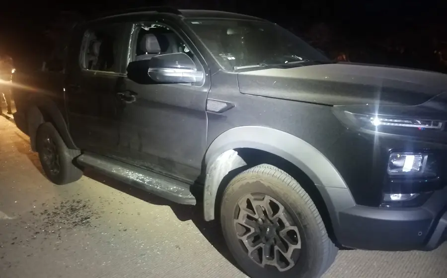 El empleado de Pemex, Zenón, fue herido de bala durante un ataque armado en el camino a Guelaguichi, en Tehuantepec, Oaxaca.