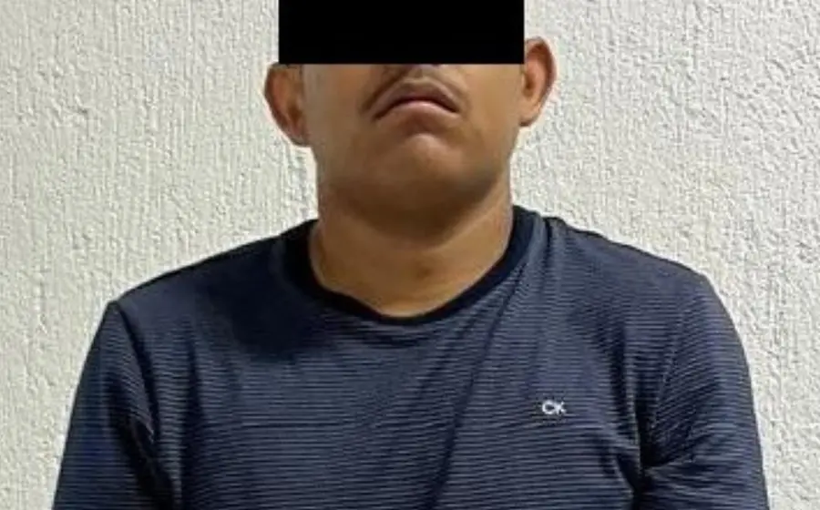 Un hombre es detenido por las autoridades en la región de la Costa, acusado de cometer un delito contra la salud.