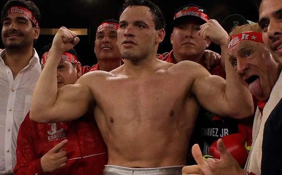 El boxeador Julio César Chávez Jr. anuncia su regreso al cuadrilátero para una pelea programada el próximo 15 de septiembre.