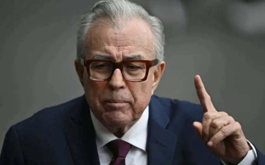 El gobernador con licencia de Sinaloa, Rubén Rocha Moya, en una fotografía de archivo en el contexto de su posible citación por la FGR.