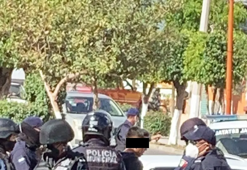 sujeto armado en Huajuapan