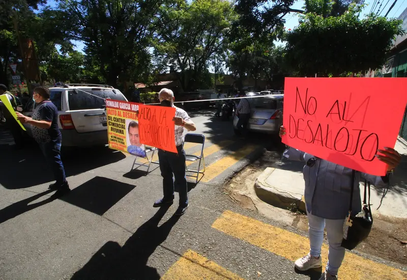 Mercaderes protestando