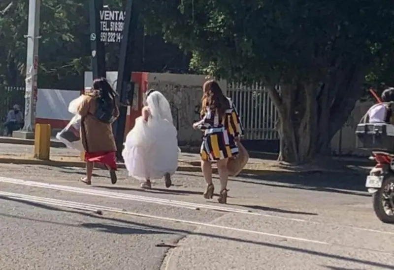 Novia cruzando el ITO