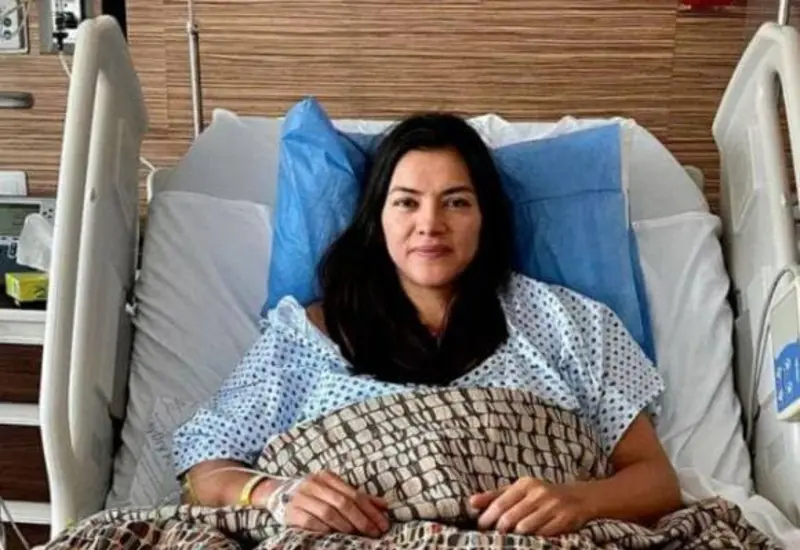 Espinoza detalló en una publicación en redes sociales los motivos para practicarse diversas intervenciones quirúrgicas.