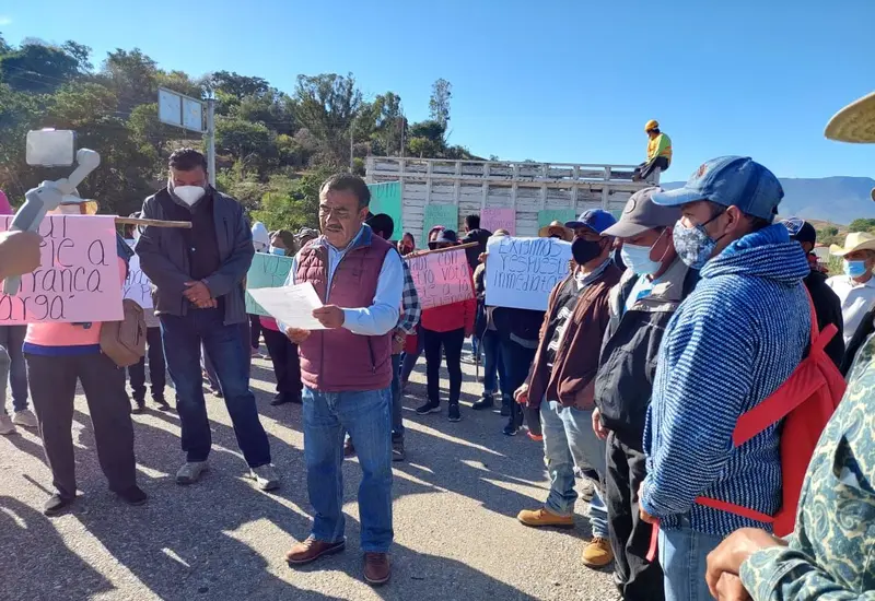 Armando Contreras en la Costa