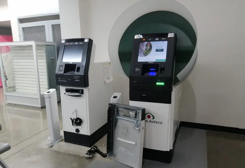 Cajero Banco Azteca