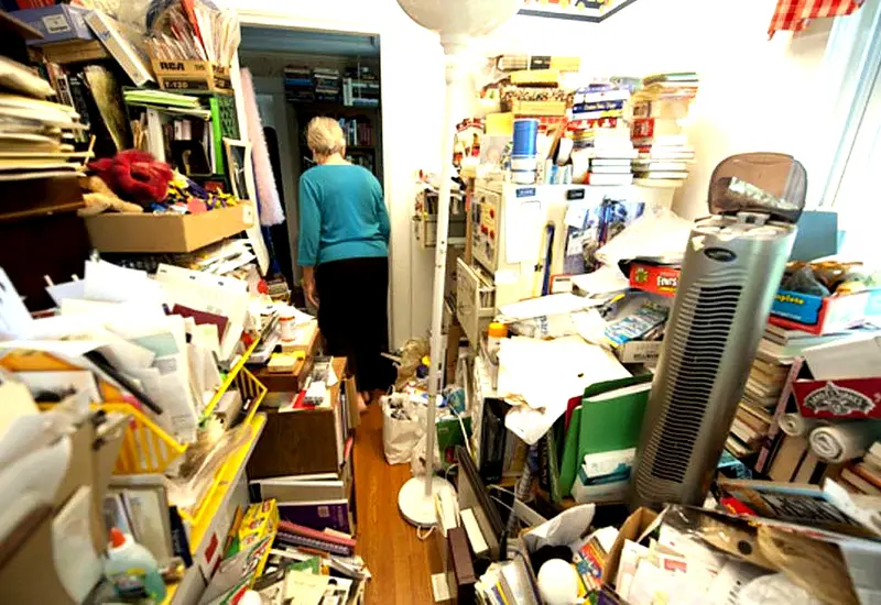 Cuarto desordenado 