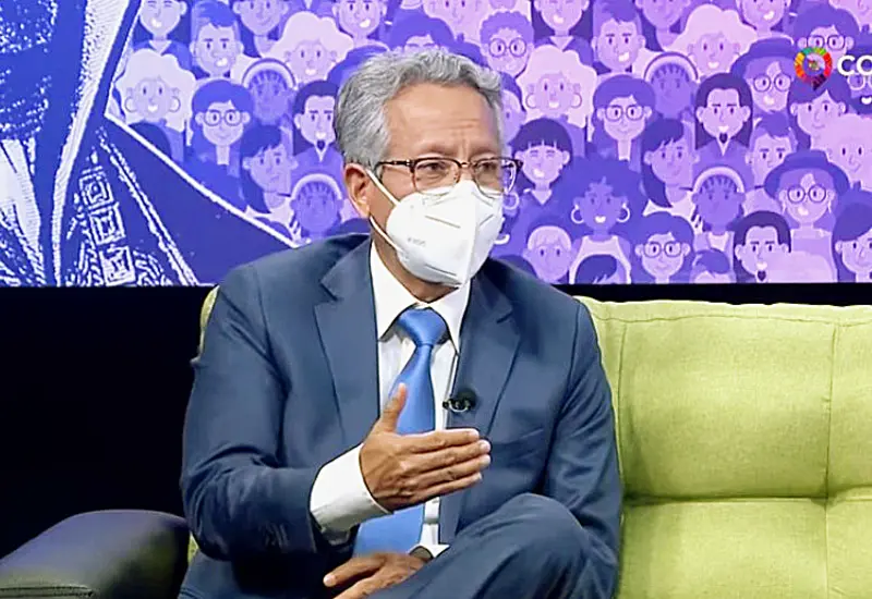 Eduardo Pinacho Sánchez en programa de TV