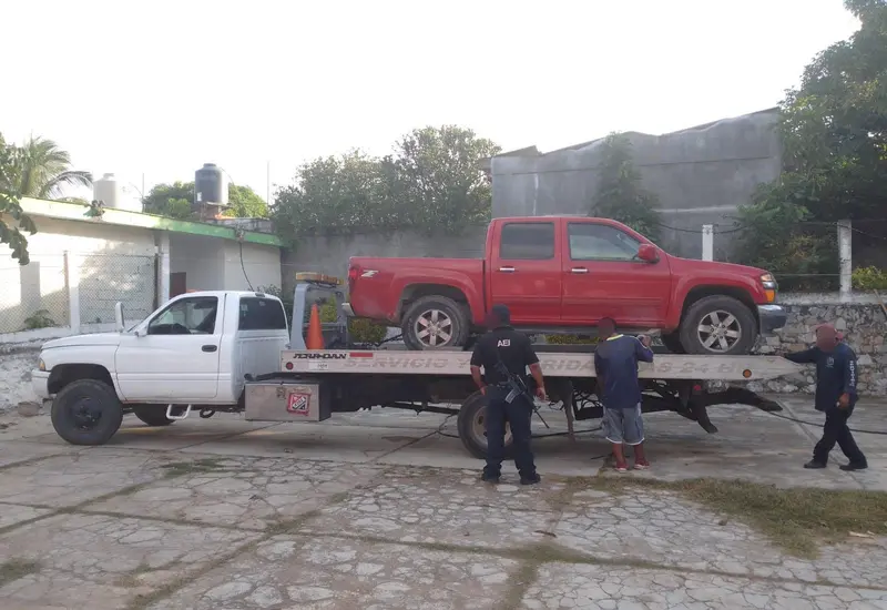 Camioneta recuperada en cateo