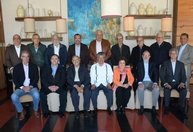 Francisco Martínez Neri y exmandatarios de Oaxaca de Juárez