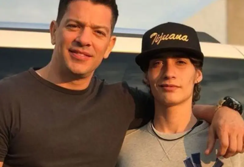 El hijo de Yahir compartió que estuvo en Tijuana para ser anexado