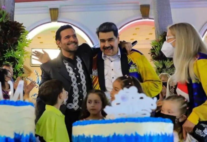 Maduro, de 59 años, señaló que fue sorprendido con la celebración de su cumpleaños. 
