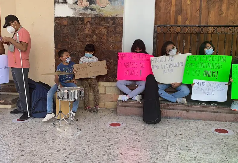 Músicos de la Mixteca