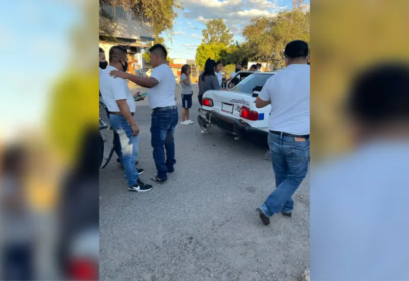 Taxista choca