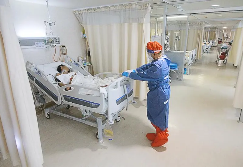 Hospitalizados por COVID-19