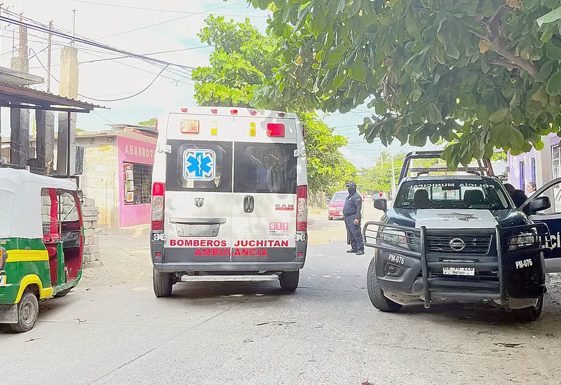 Ambulancia en la calle
