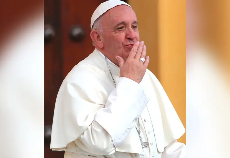 El Pontífice reconoció el valor de las víctimas al denunciar a la Iglesia Católica francesa.  Foto: Agencia Reforma