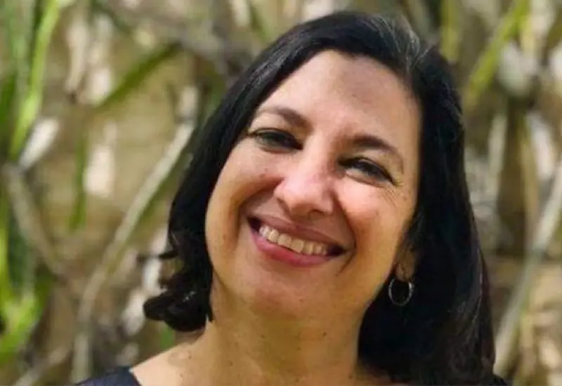 Vivian Manzur sonriendo 