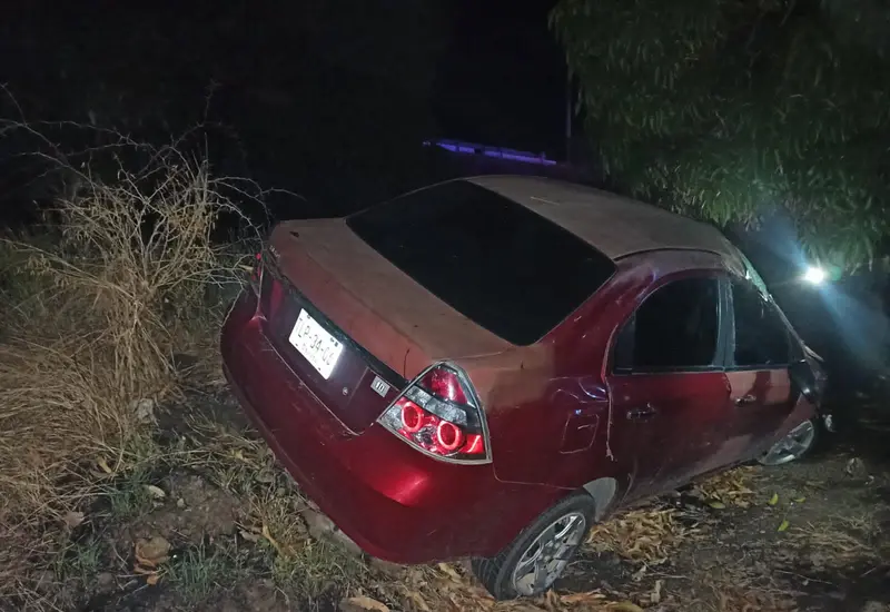 Coche accidentado en Mixtequilla