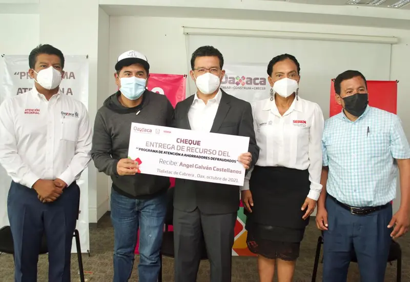 Entrega de cheque Sabien