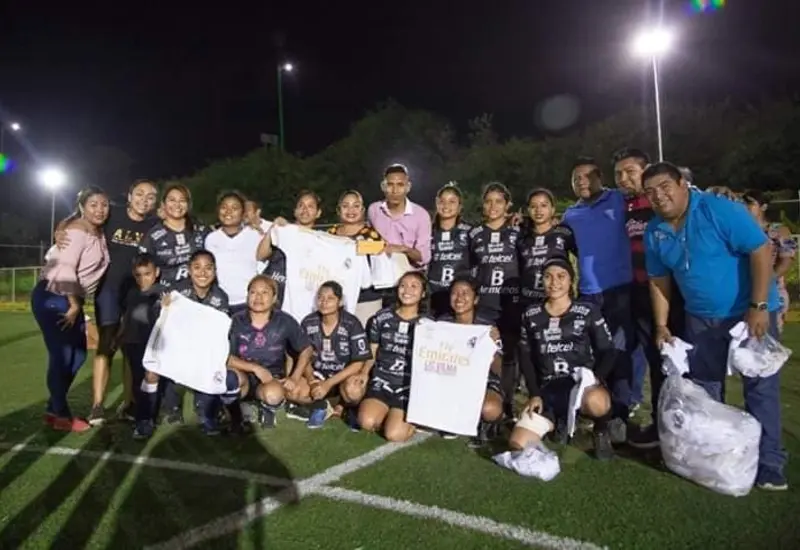 Equipo Femenil de futbol