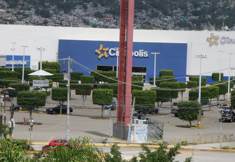 Estacionamiento en centro comercial