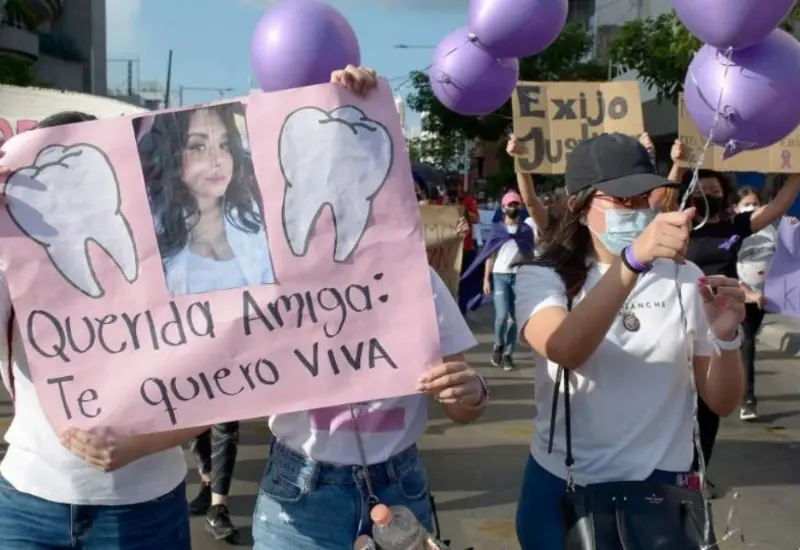 Marchan para exigir justicia por feminicidio