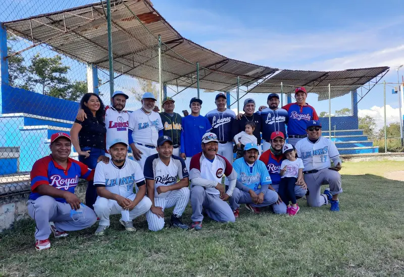 Equipo de beisbol Leones