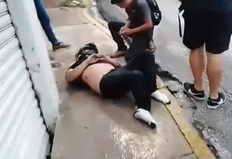 Motociclista herido en accidente