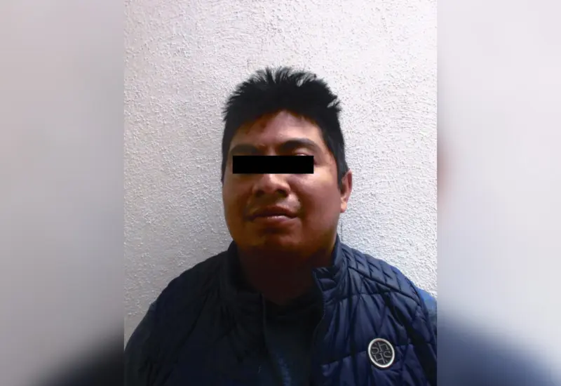 Hombre detenido.