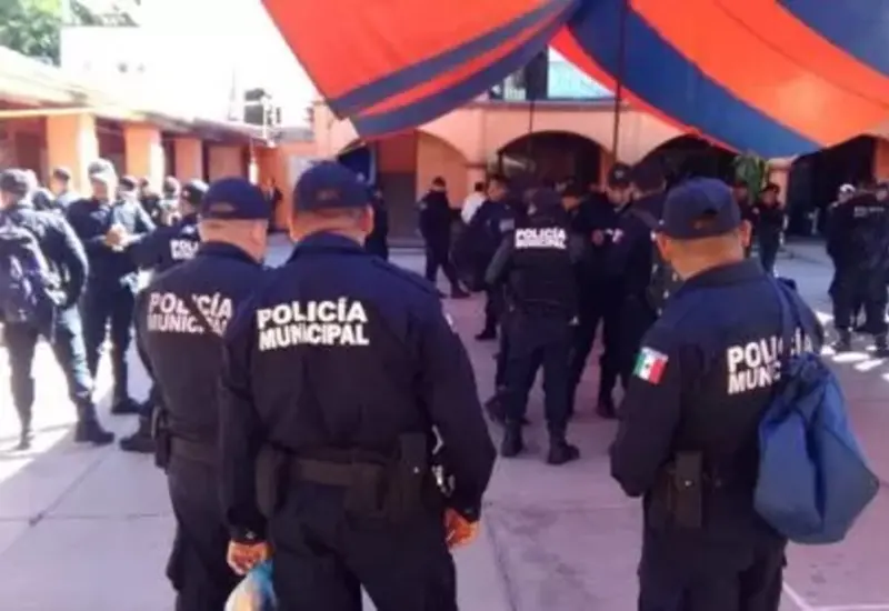 policias