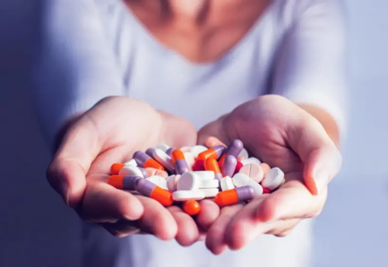 Una vez superada la pandemia, las personas comenzarían a tener problemas para tratar incluso infecciones menores. 