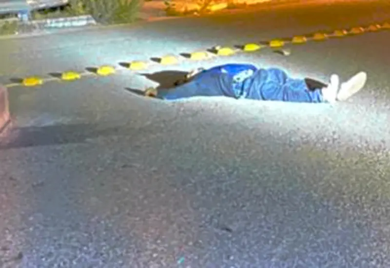 Hombre asesinado en la carretera