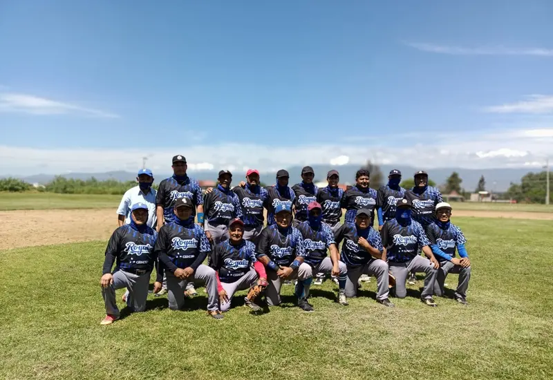 Royals dio cuenta de los Astros de Tlacolula.