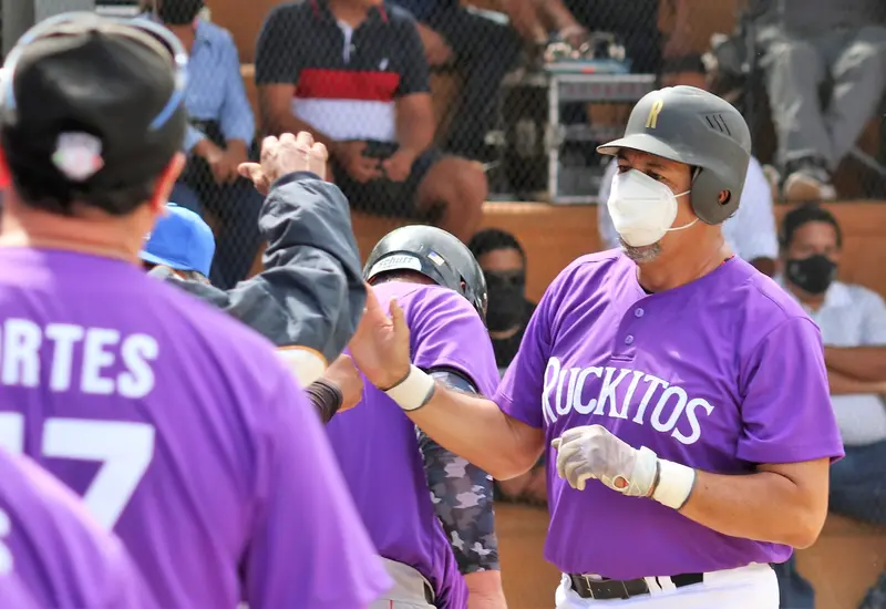 Jugadores de beisbol del equipo Rickitos
