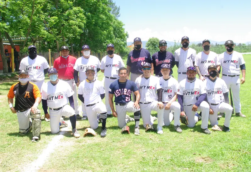 Alineación de equipo Los Bravos