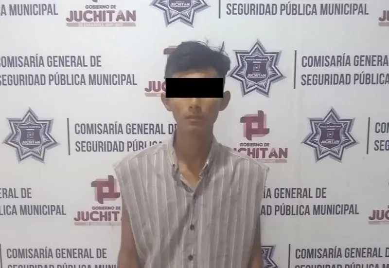 Los guardianes del orden iniciaron su búsqueda y lograron localizar a este joven.