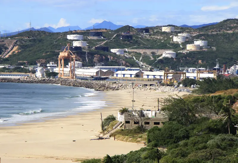 El presupuesto de la Federación permitirá consolidar las acciones para que se continúe con la modernización de los puertos de Coatzacoalcos y Salina Cruz. (Archivo Mario Jiménez Leyva) 