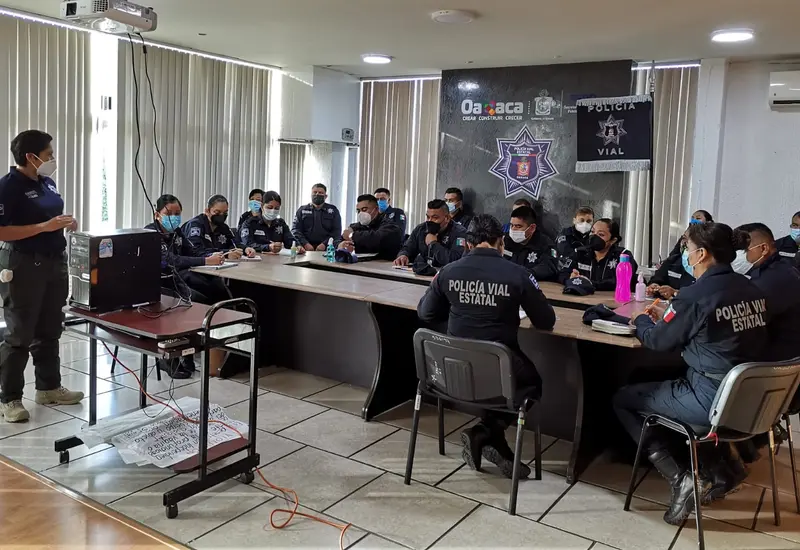Policías en capacitación con perspectiva de género