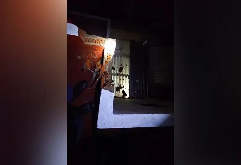  Un rayo impactó un inmueble en la calle Génova