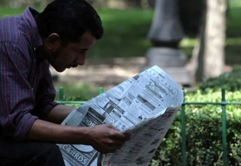 Persona buscando trabajo