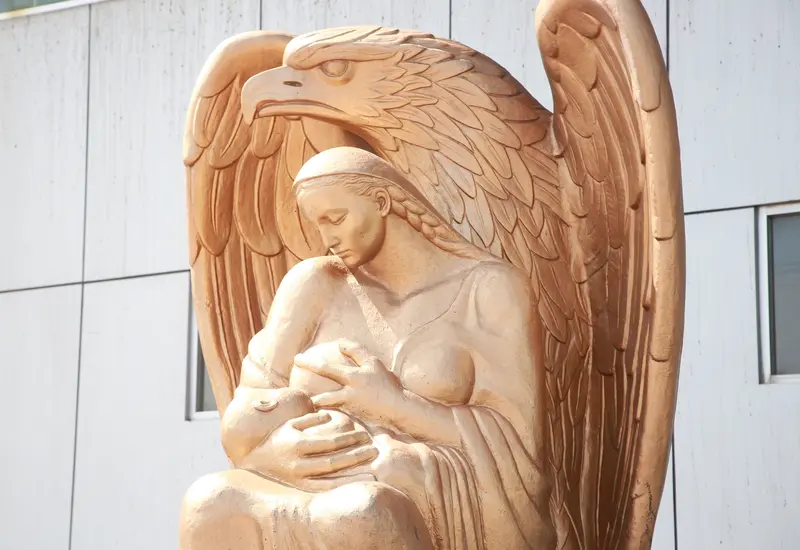 estatuilla IMSS