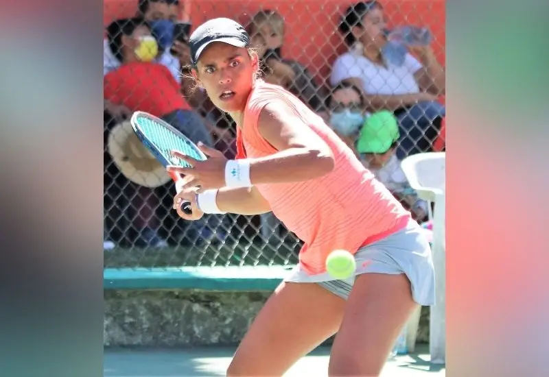 Tenista María José Portillo