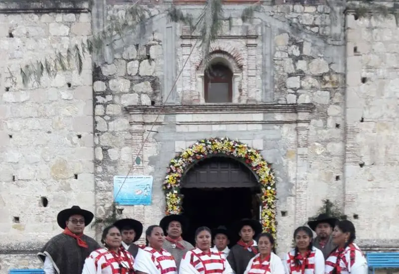  Santiago-Nuyoo
