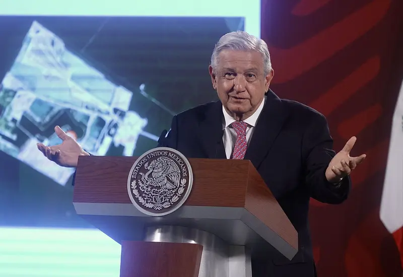 AMLO