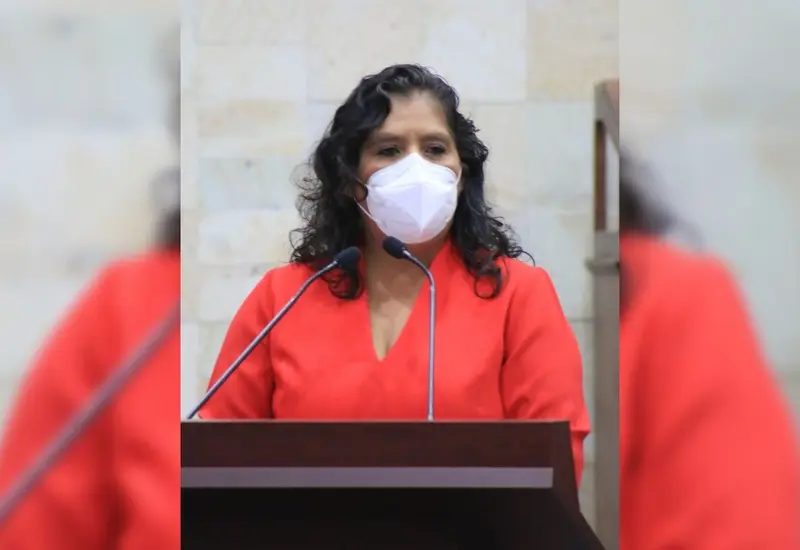 laura-estrada