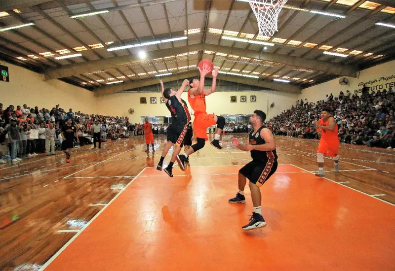 jugadores-de-basquetbol
