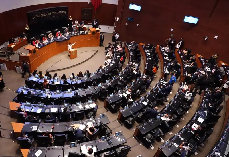 senadores