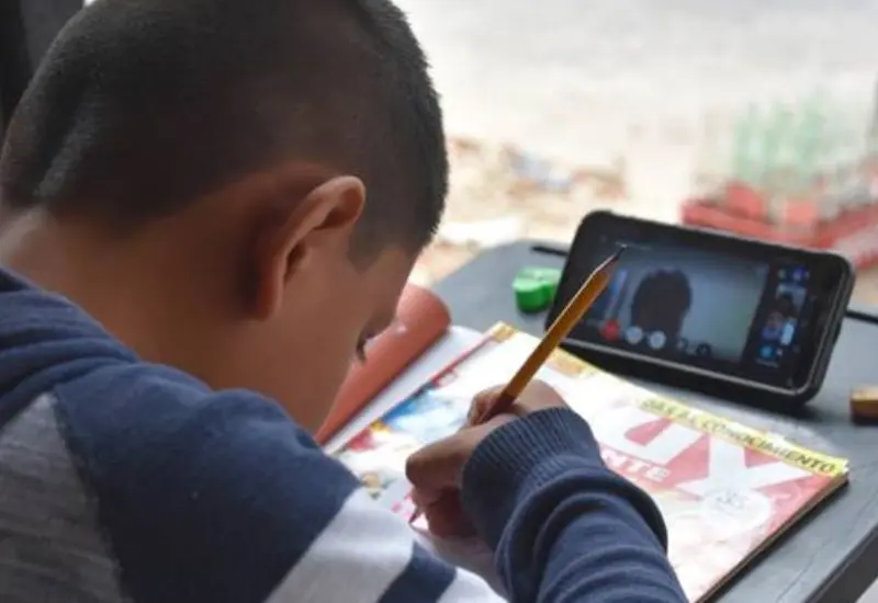 niño_en_clases_virtuales