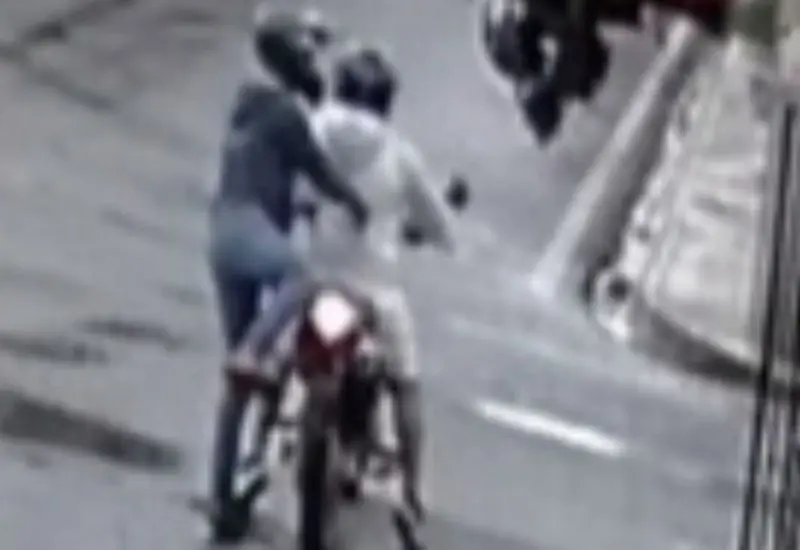 rateros_en_moto